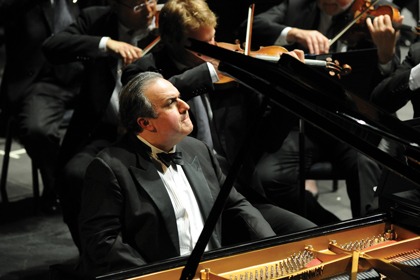 The Philadelphia Orchestra: Yannick Nezet-Seguin - BeethovenNOW: Yefim Bronfman at Academy of Music 
